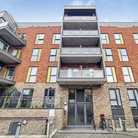 Luxury 2 Bed 2 Bath With Balcony New Build Apartment *South Central London* Londres Exterior foto